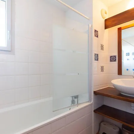 Chaleureux 8 Pers, Balcon, Parking, 2 Chambres, Station Peyragudes - Fr-1-695-37 Apartment *